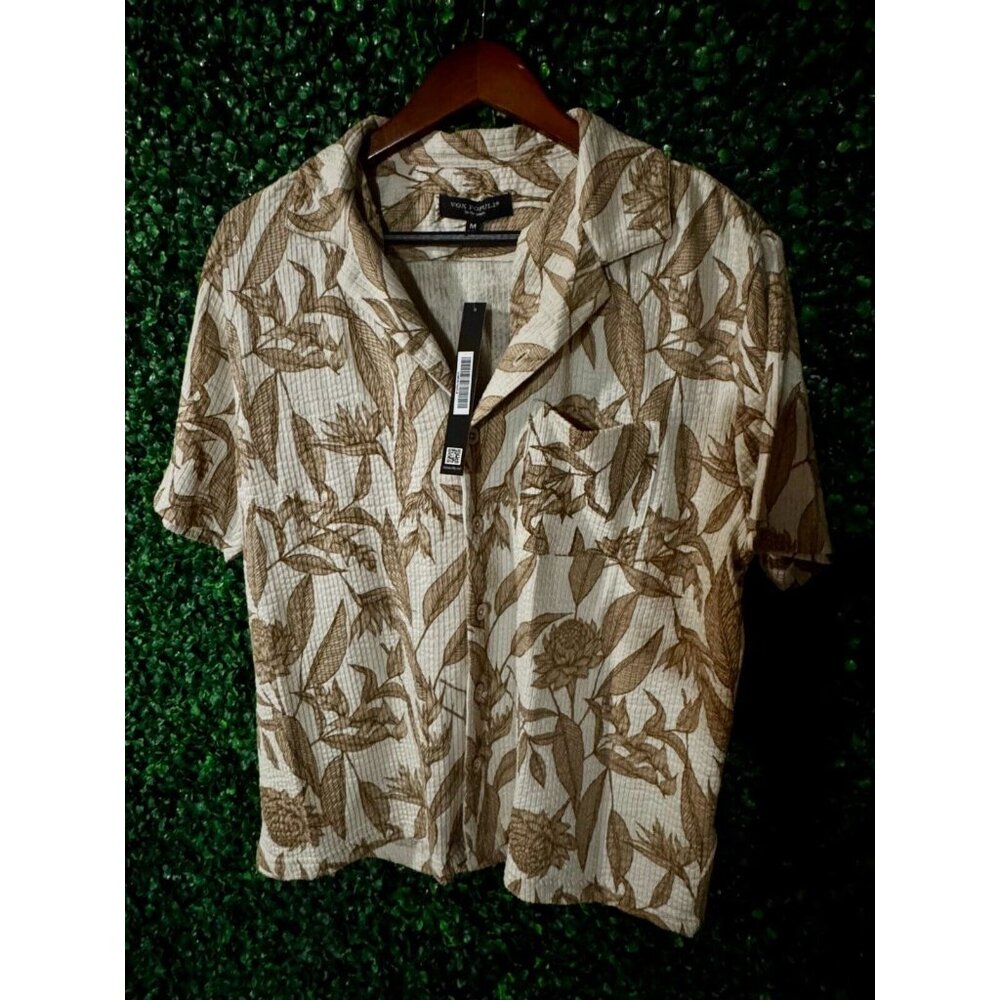 Vox Populi NWT collared button up Hawaiian floral leaves shirt sz Medium tan